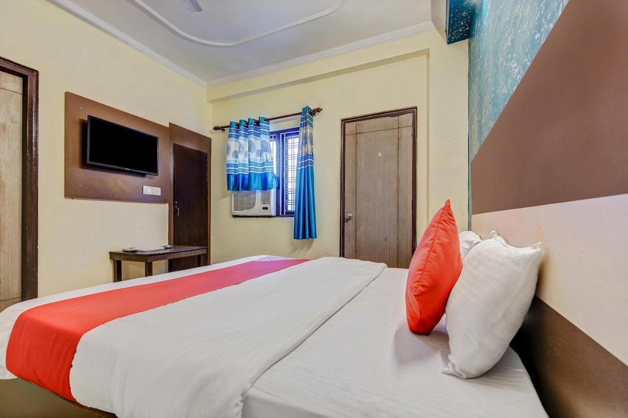 Aerocity Grand Ню Делхи Екстериор снимка