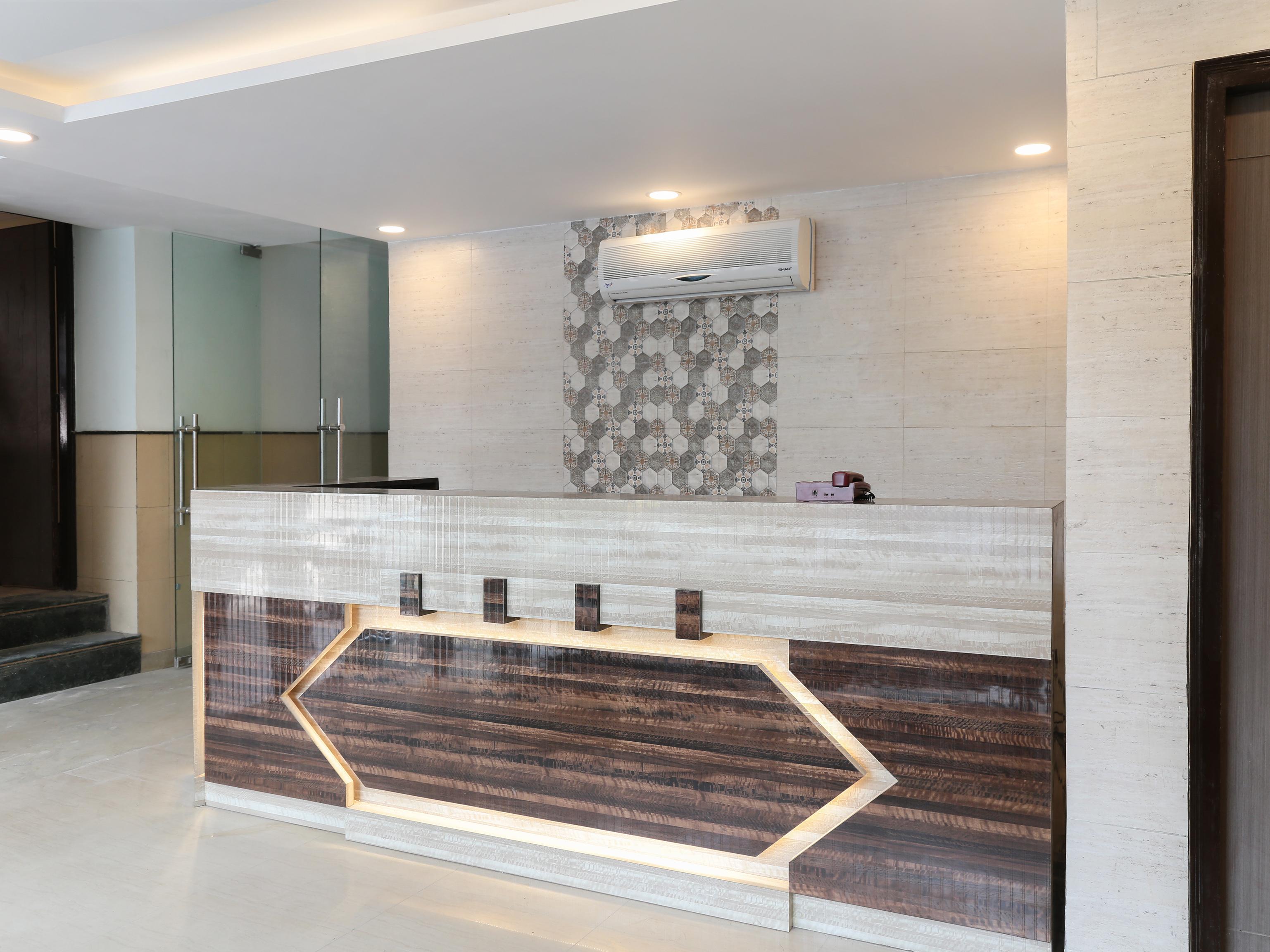 Aerocity Grand Ню Делхи Екстериор снимка